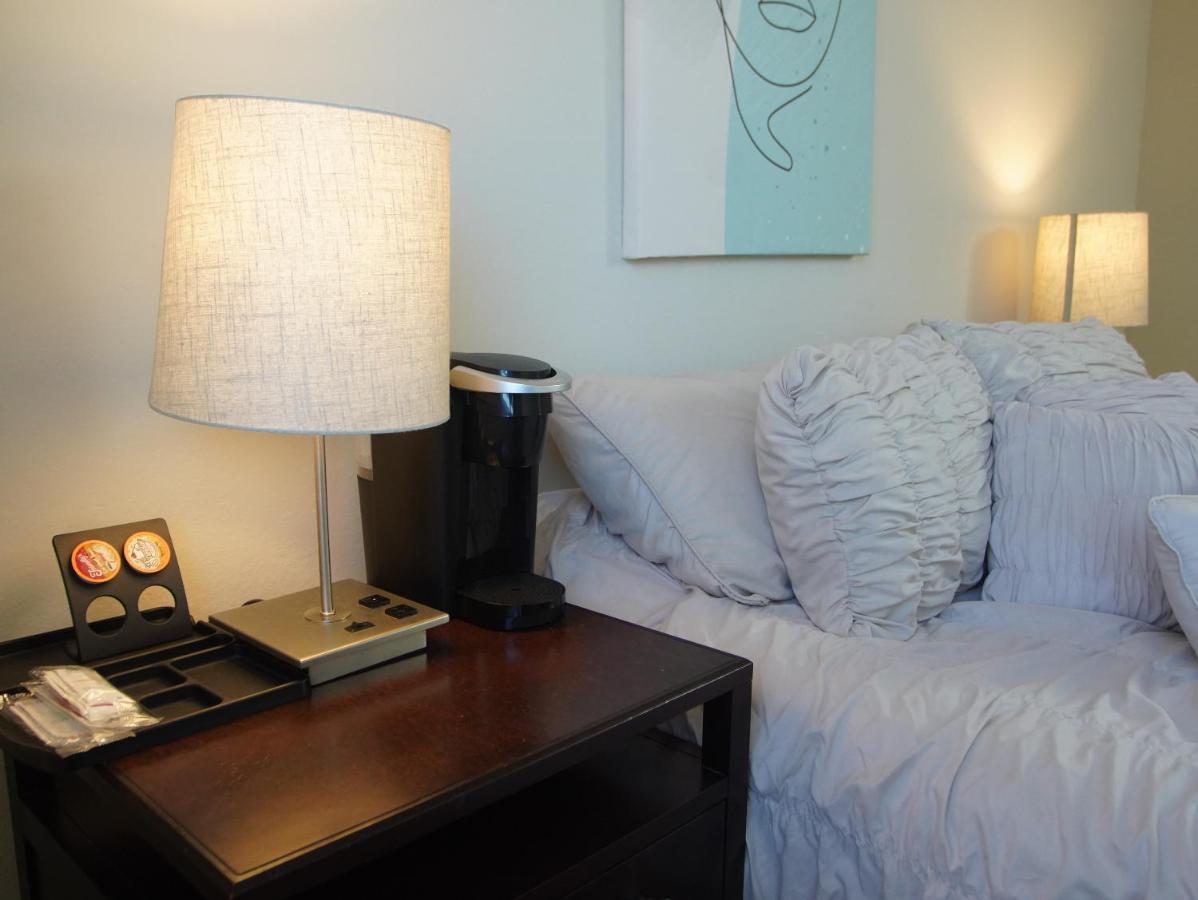 Luxury Private Beach Water-Side Ocean Baby Escape!! Apartment Pompano Beach Ngoại thất bức ảnh