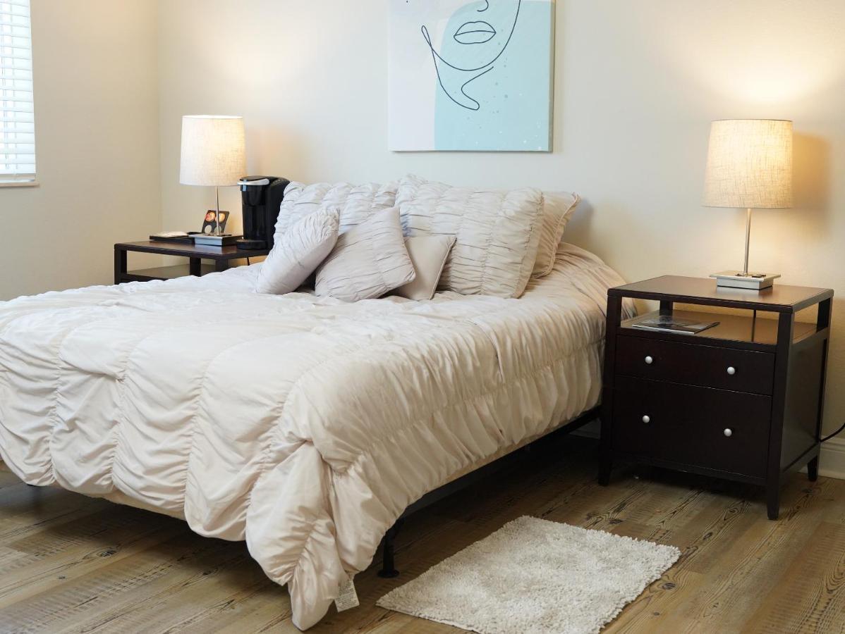 Luxury Private Beach Water-Side Ocean Baby Escape!! Apartment Pompano Beach Ngoại thất bức ảnh